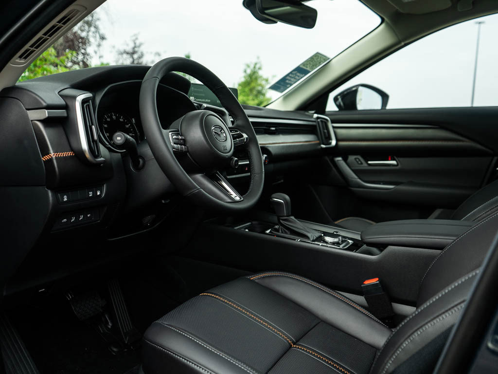 2025 Mazda CX-50 Premium photo 17