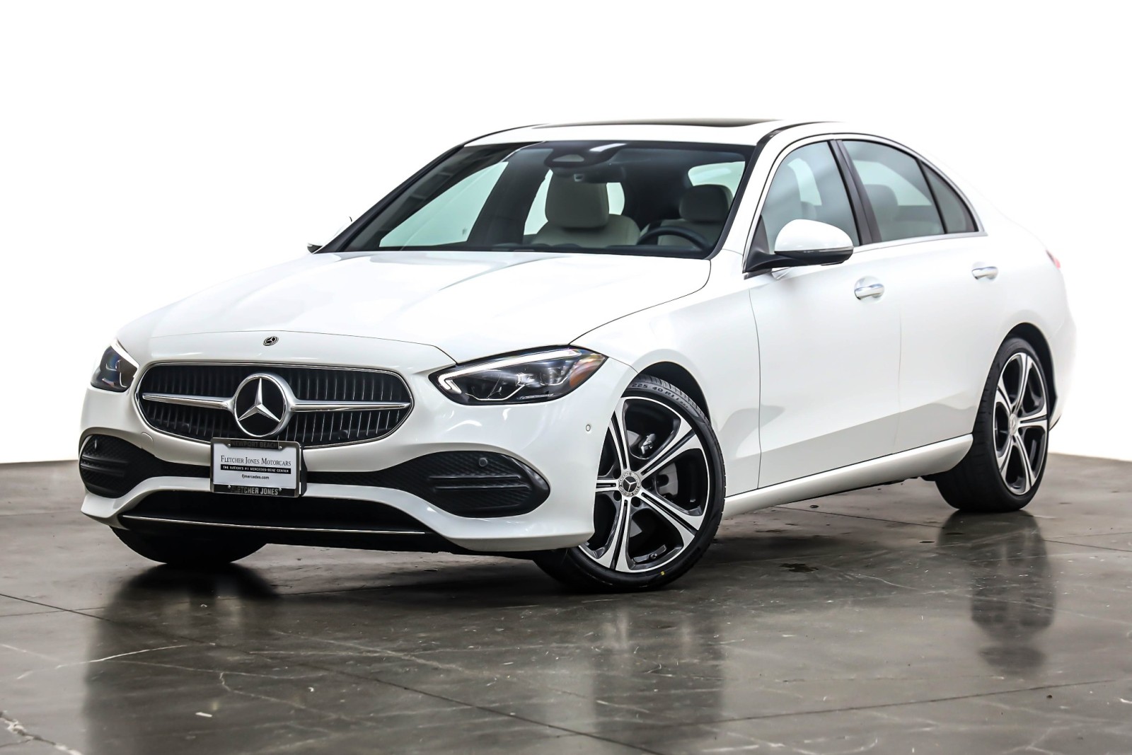 2024 Mercedes-Benz C-Class Sedan C 300's photo