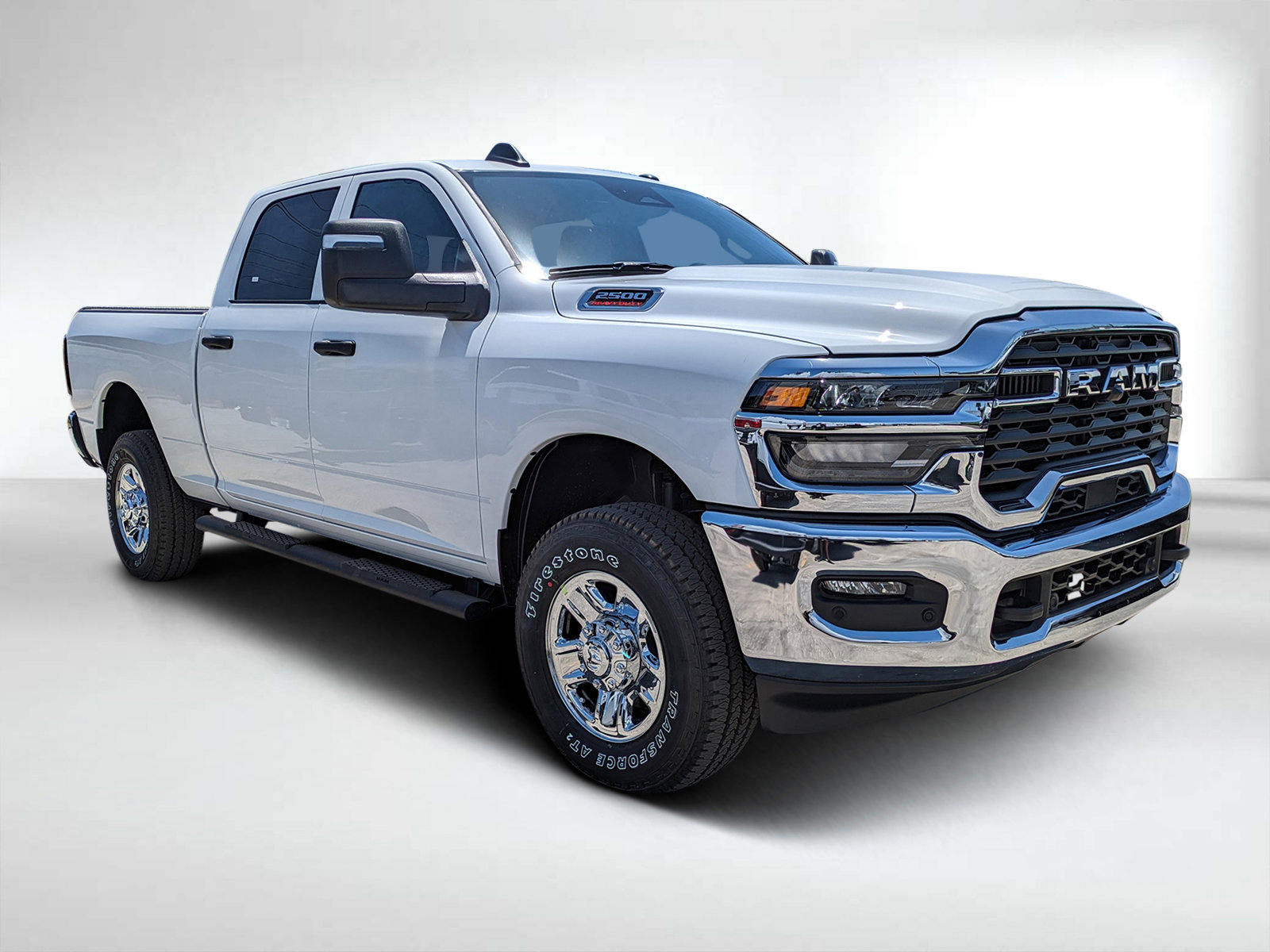 2025 Ram 2500 Tradesman photo 2