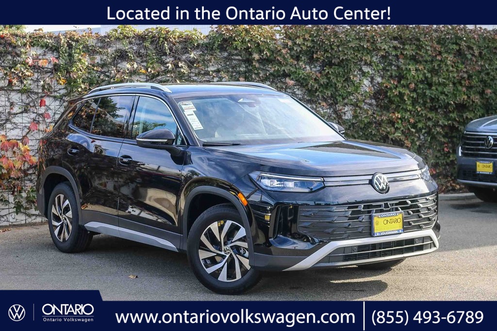 2026 Volkswagen Tiguan S's photo