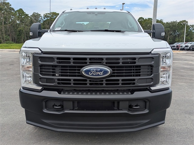 2026 Ford F-350 photo 8