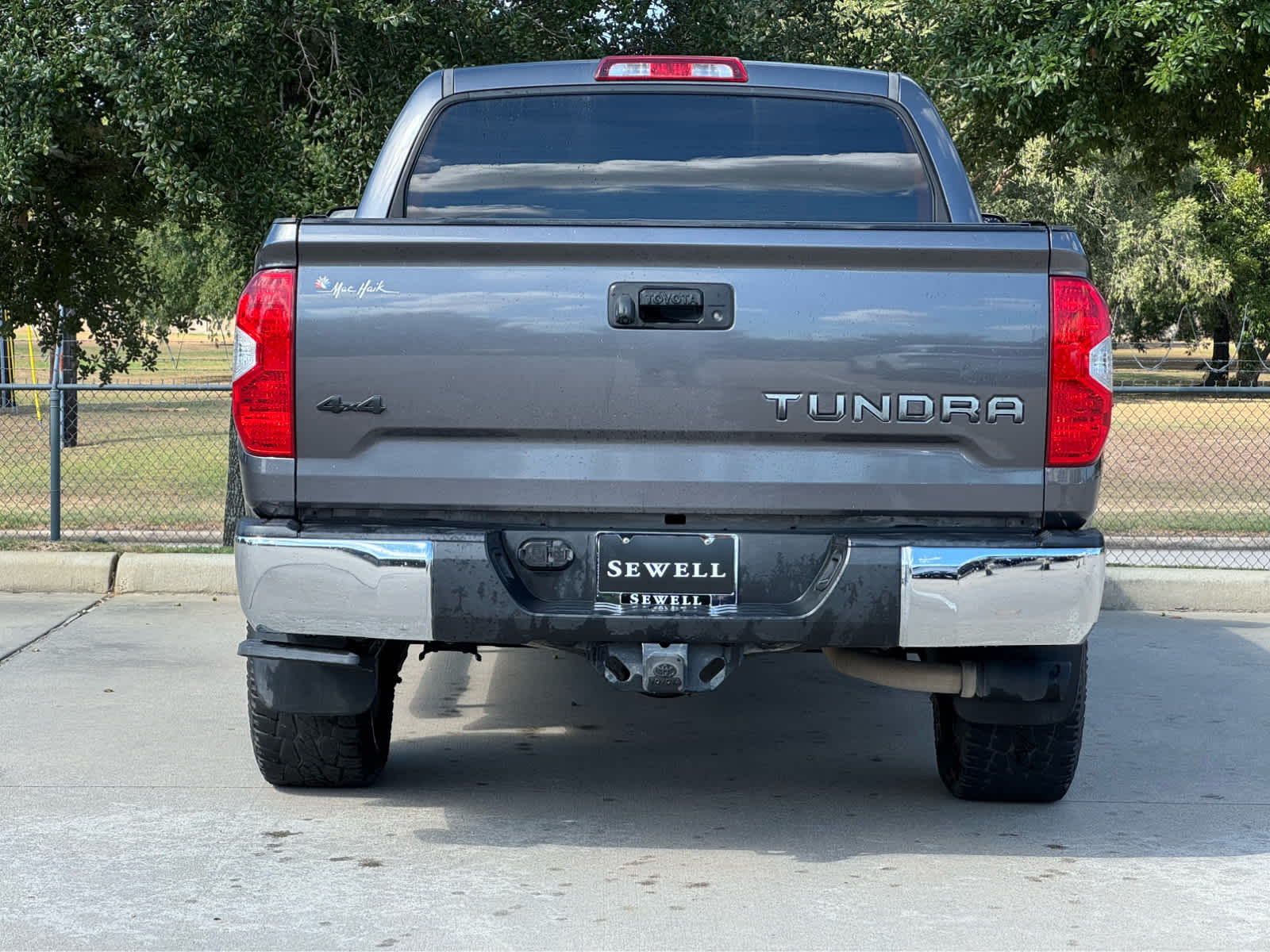2018 Toyota Tundra SR5 photo 5