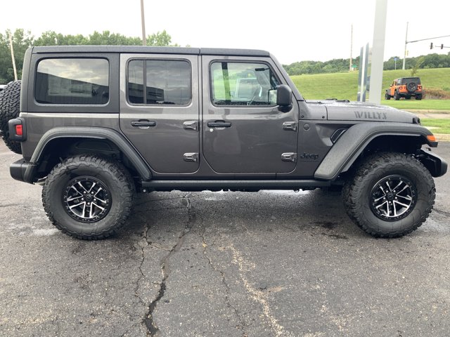 2025 Jeep Wrangler Willys photo 11