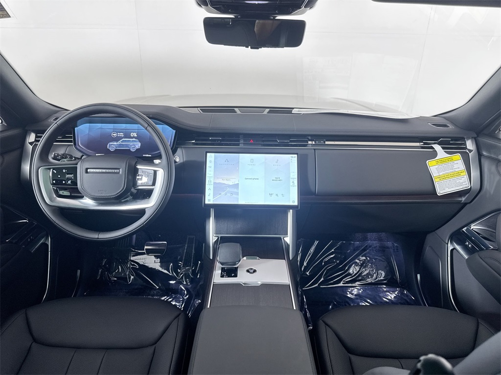 2025 Land Rover Range Rover SE photo 15