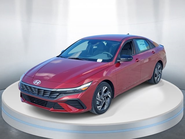 2025 Hyundai Elantra SEL Sport photo 2