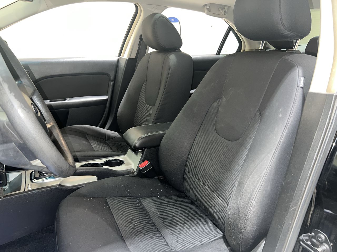 2012 Ford Fusion SE photo 51