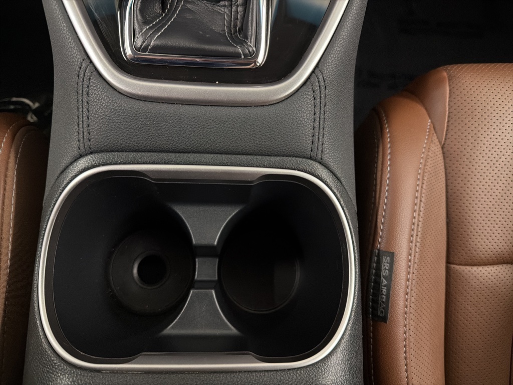 2021 Subaru Outback Touring photo 20