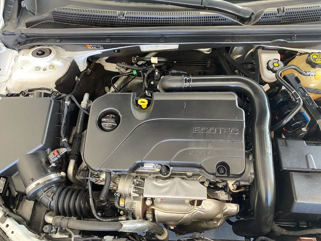 2022 Chevrolet Malibu 1LT photo 20