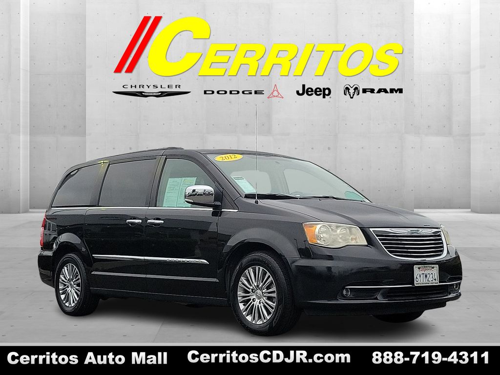 2013 Chrysler Town & Country