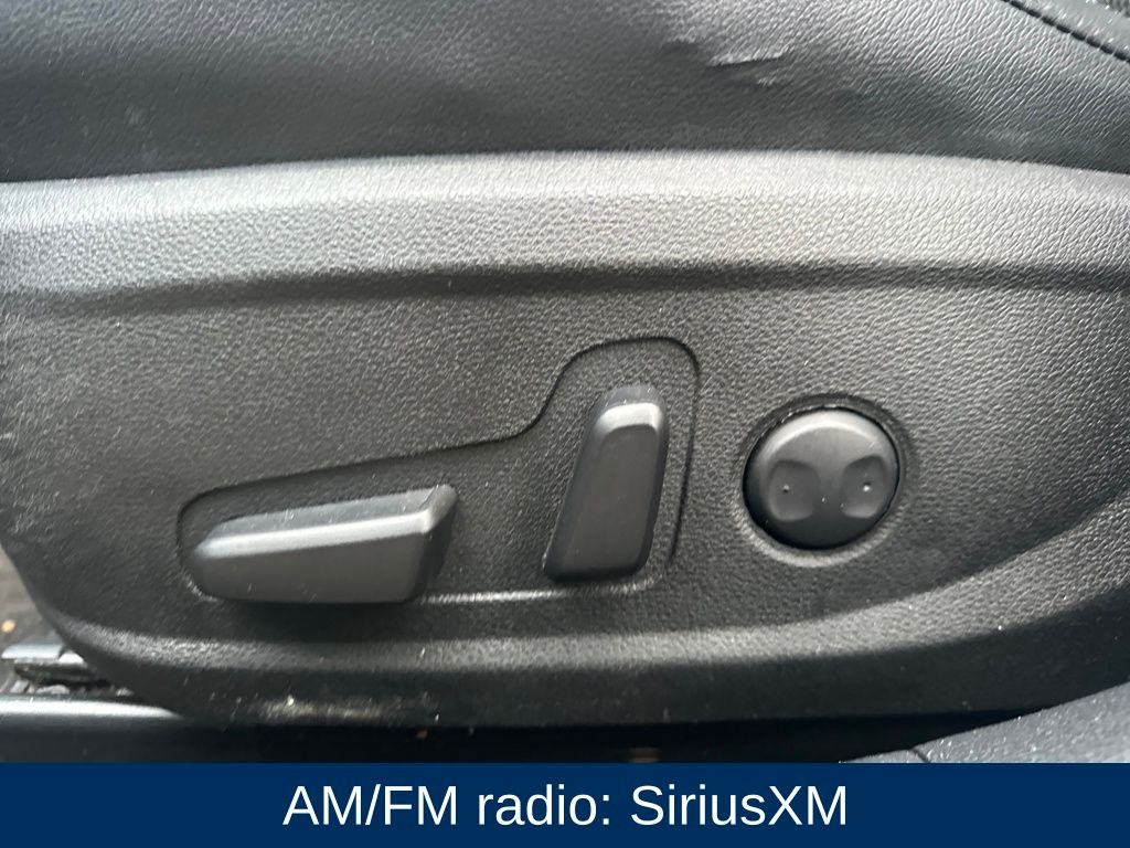 2019 Kia Optima LX S photo 3