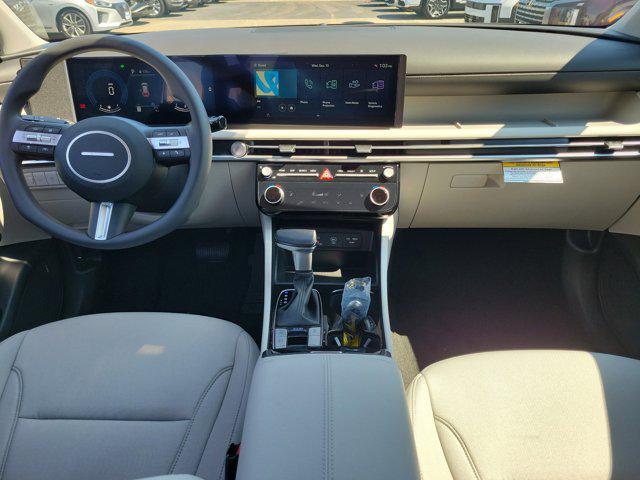 2026 Hyundai Tucson SEL photo 6