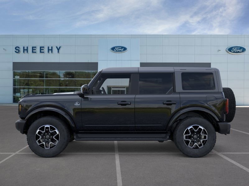 2025 Ford Bronco Outer Banks photo 3