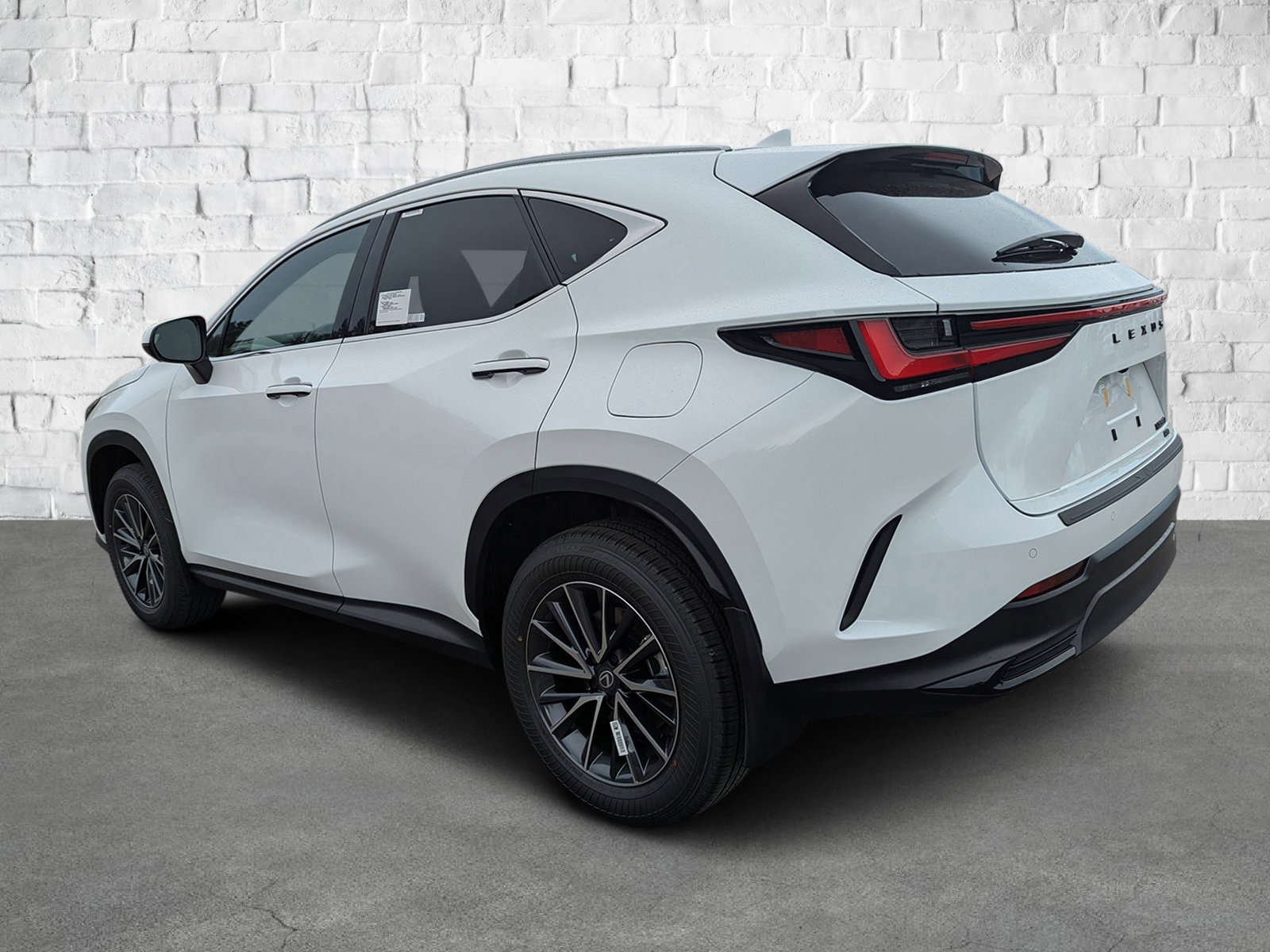 2026 Lexus NX 350 Premium photo 6