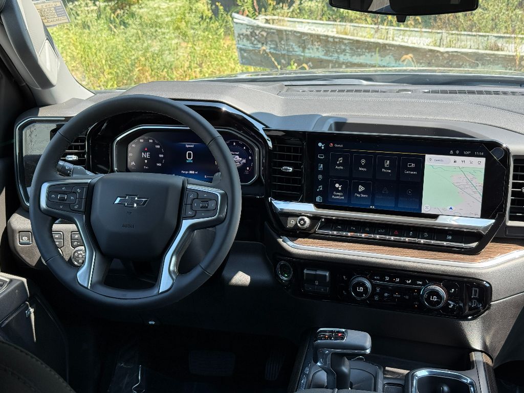 2026 Chevrolet Silverado 1500 RST photo 16