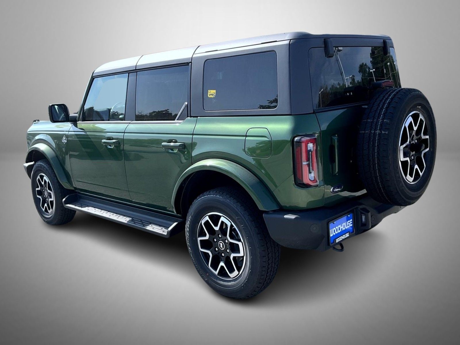 2025 Ford Bronco Outer Banks photo 7