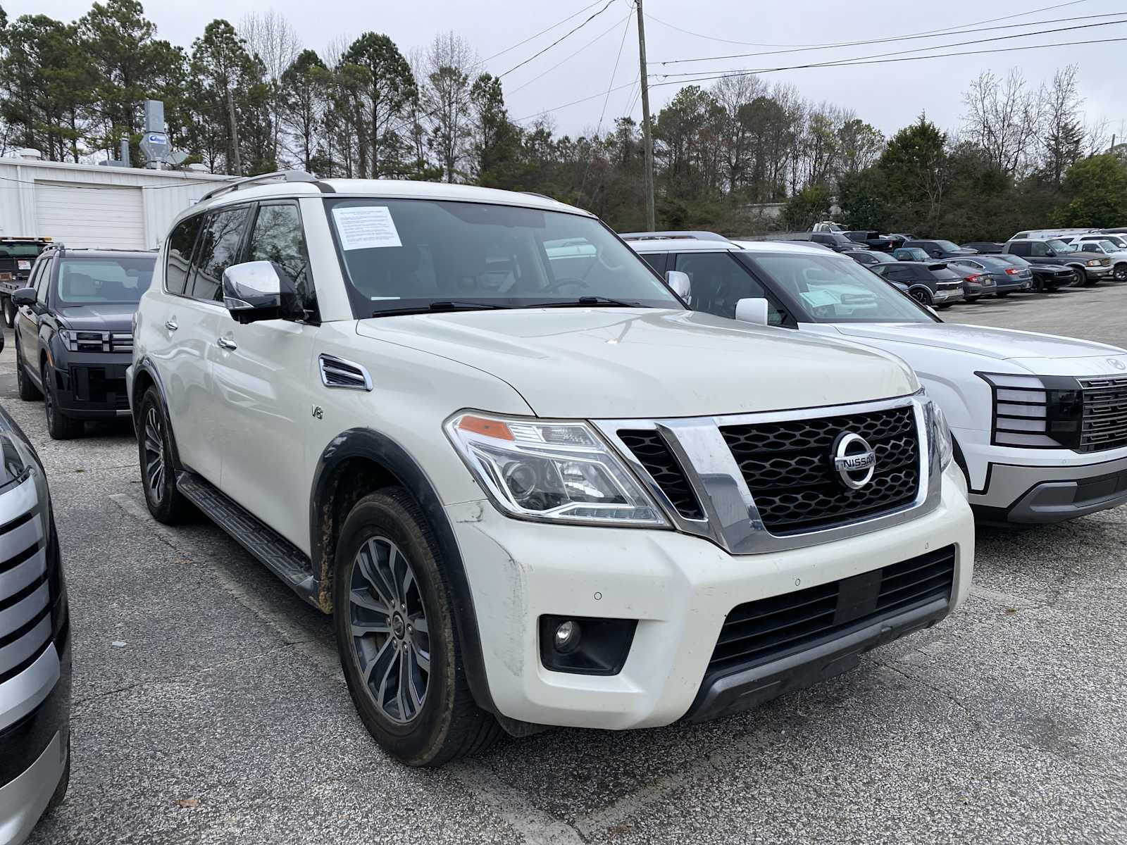 2018 Nissan Armada SL's photo