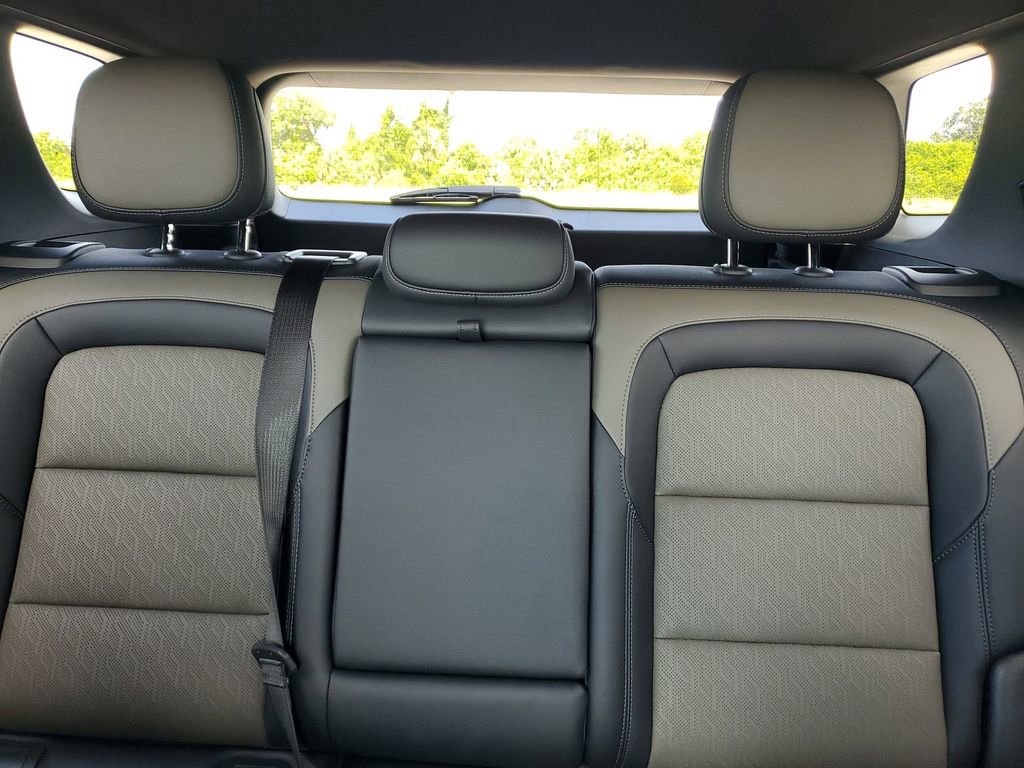 2026 Chevrolet Equinox LT photo 12