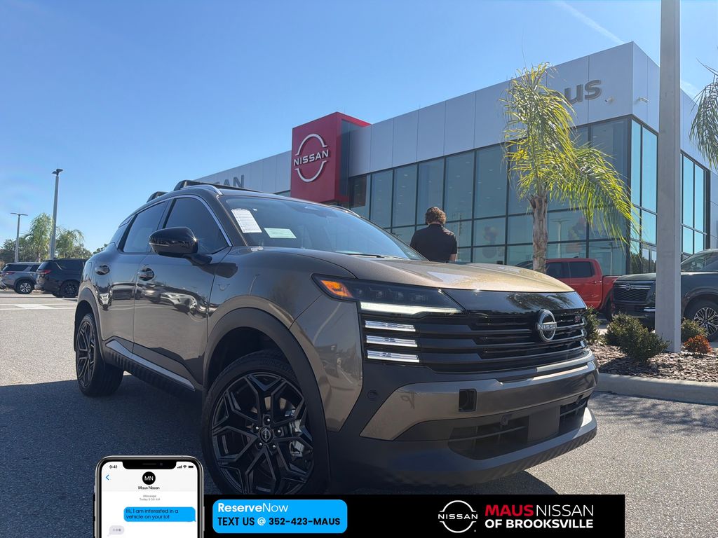 2026 Nissan KICKS SR's photo