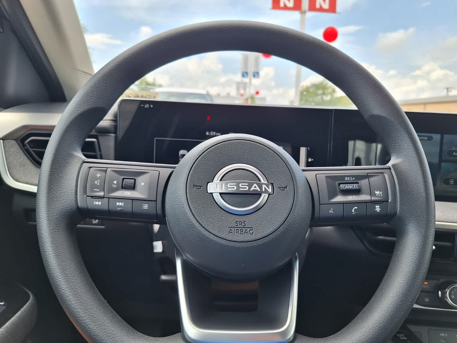 2025 Nissan Kicks SV photo 15