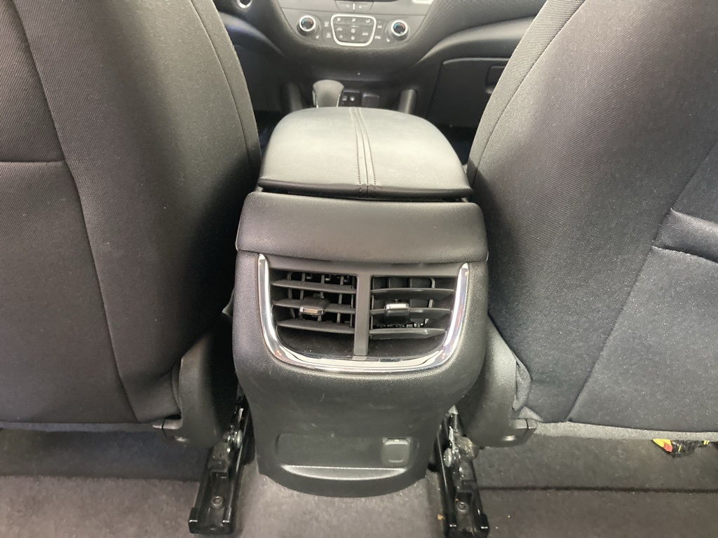 2024 Chevrolet Malibu 1LT photo 14