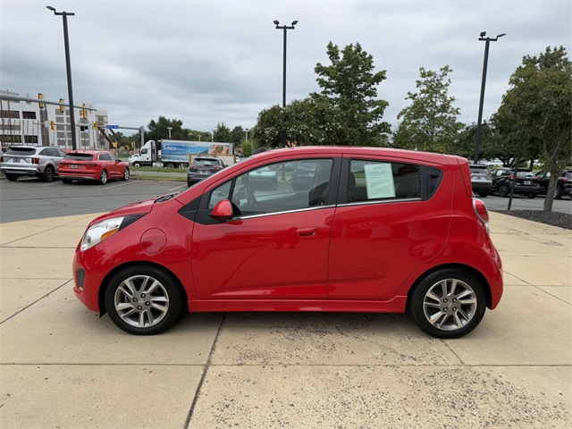 2016 Chevrolet Spark EV 2LT photo 4