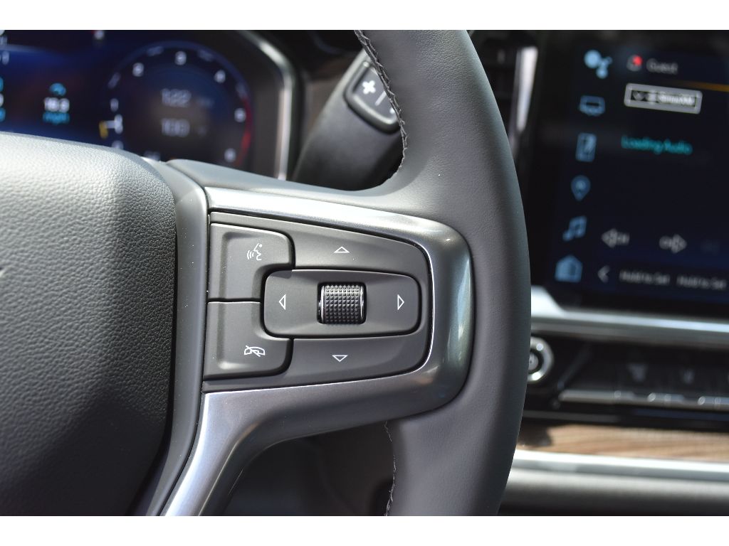 2025 Chevrolet Silverado 2500HD LT photo 16