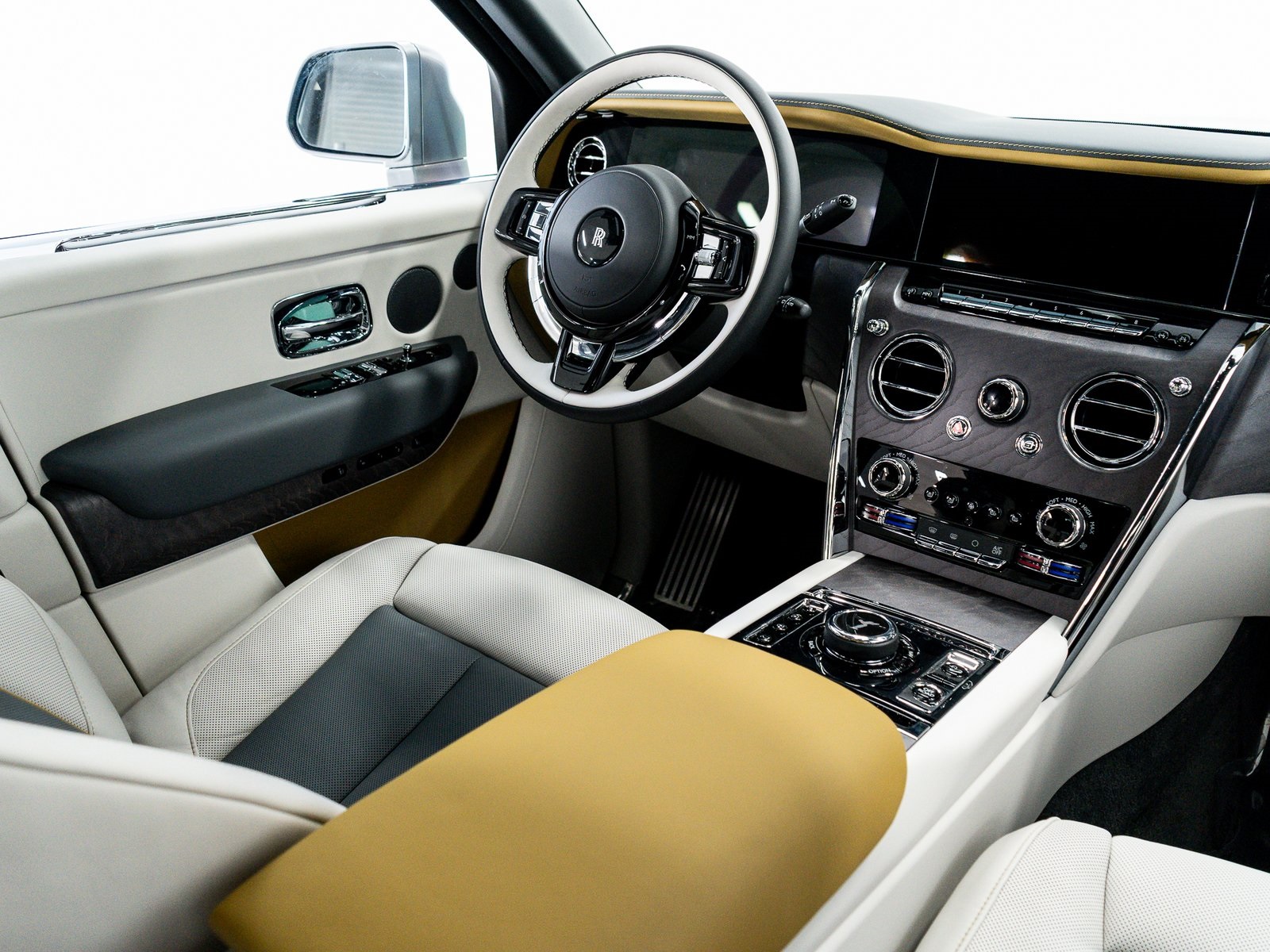 2026 Rolls Royce Cullinan RR photo 29