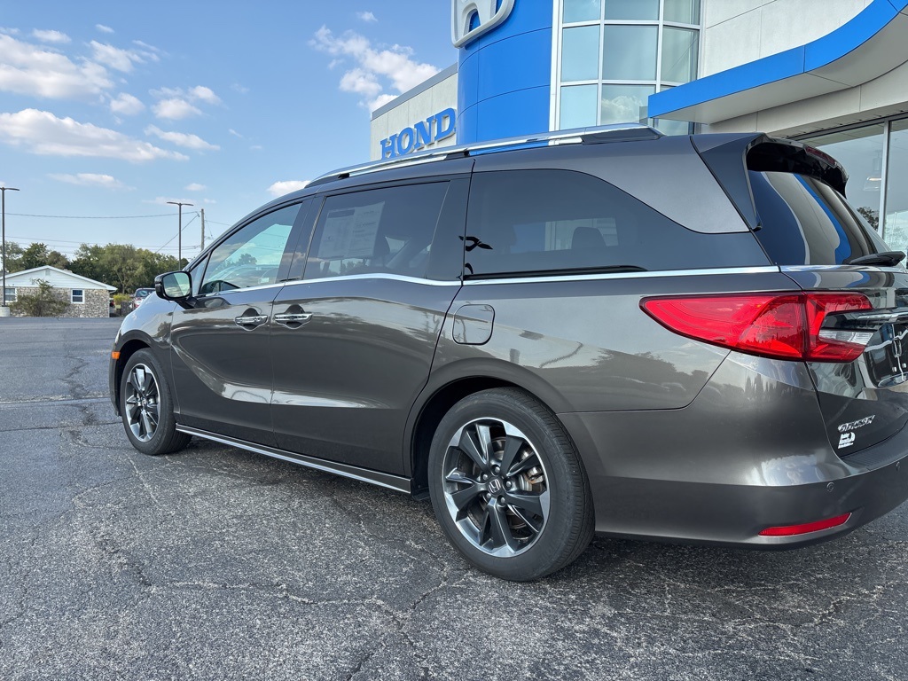 2023 Honda Odyssey Elite photo 3