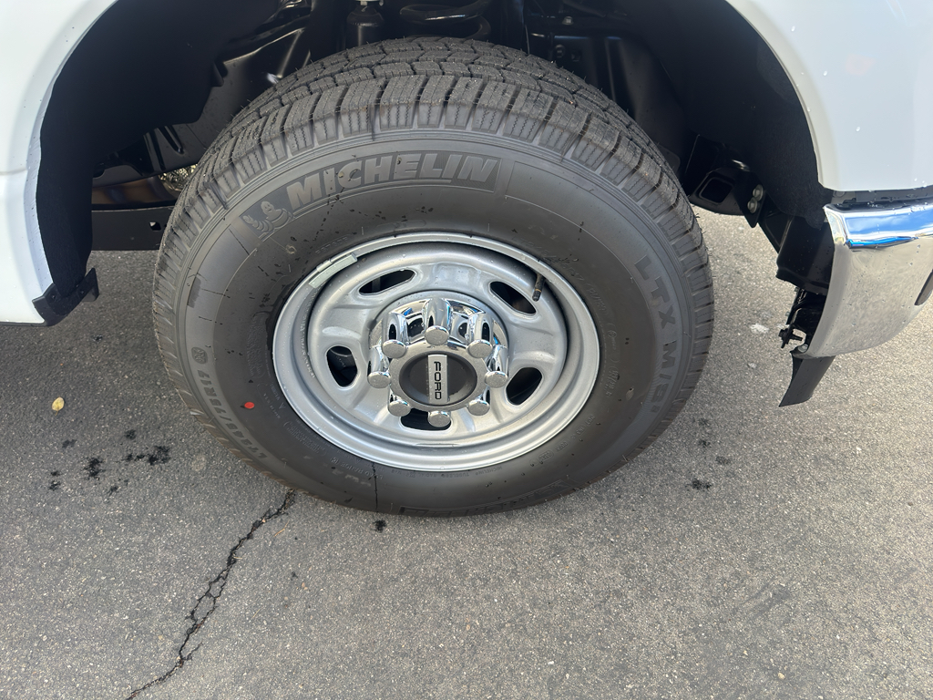 2026 Ford F-250 XL photo 2