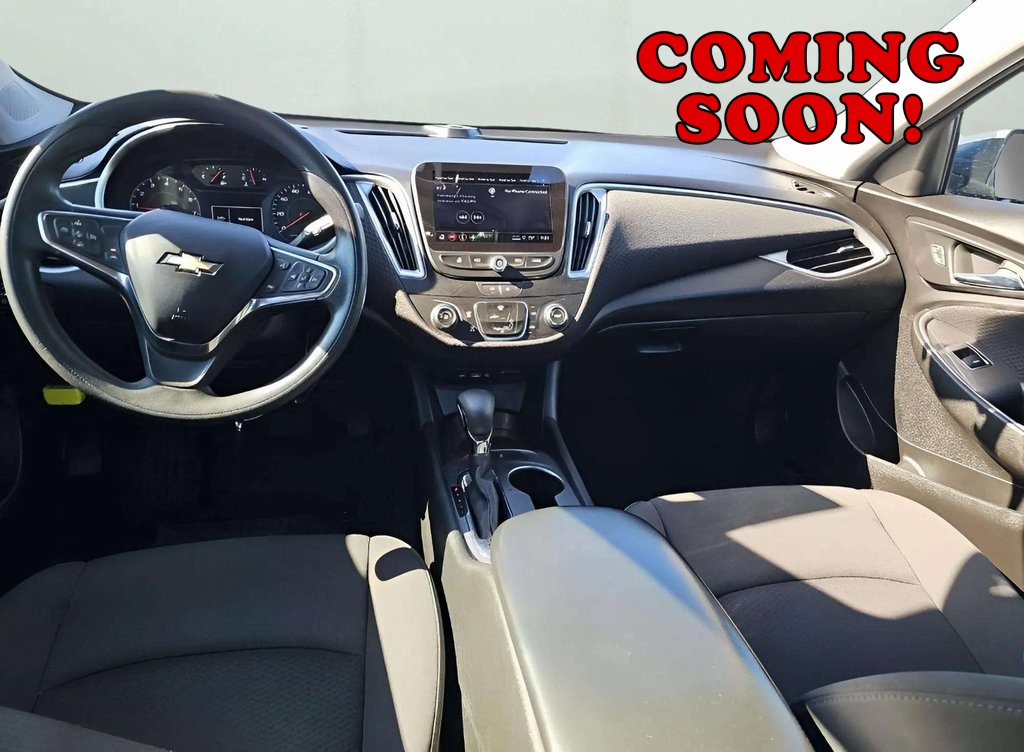 2023 Chevrolet Malibu LS photo 2