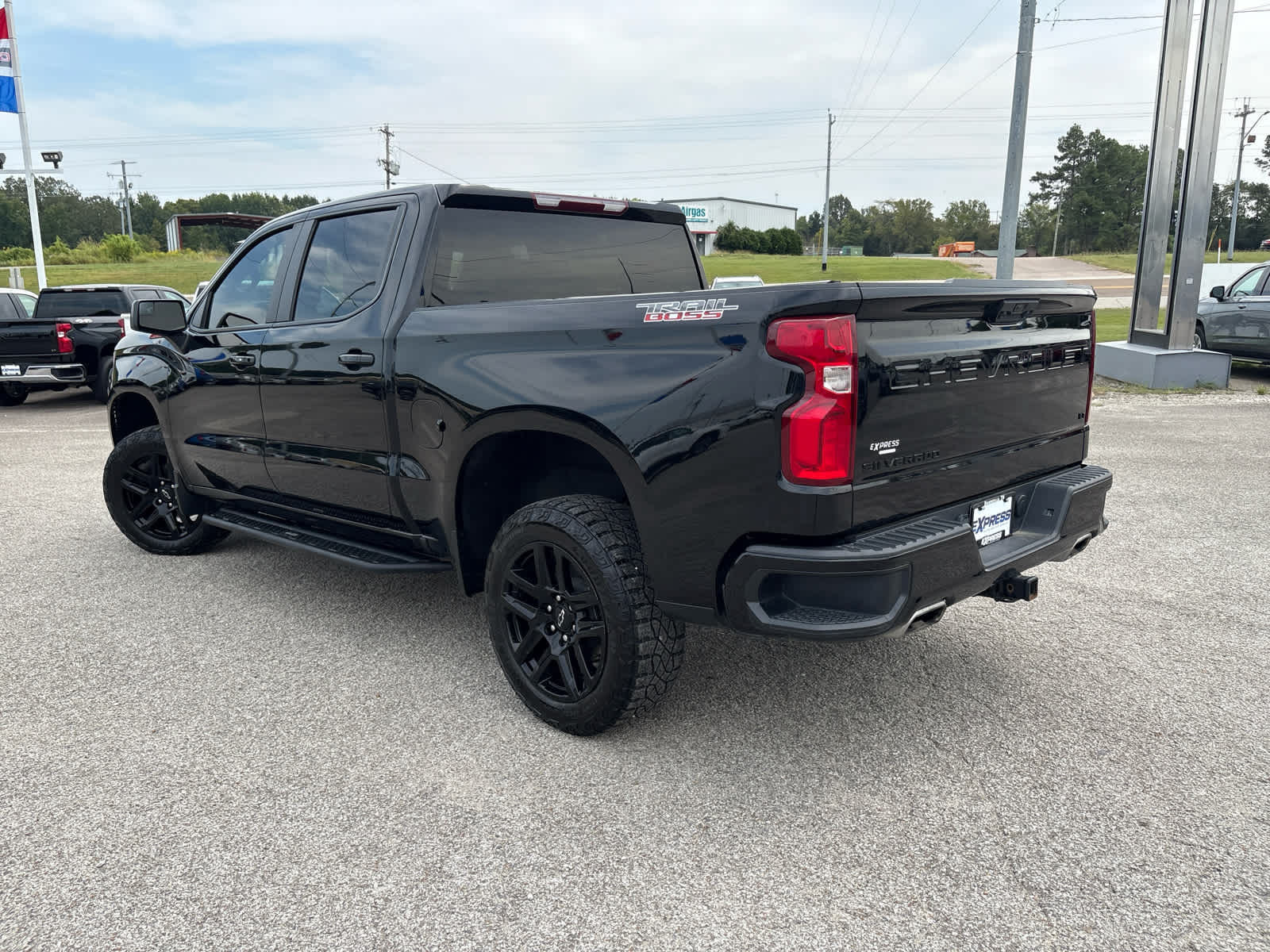 2023 Chevrolet Silverado 1500 LT Trail Boss photo 4