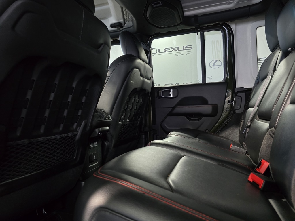 2023 Jeep Wrangler Rubicon photo 22