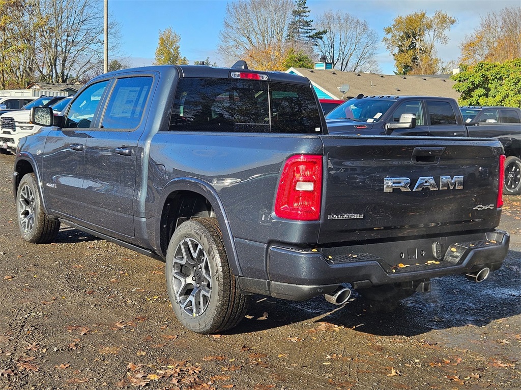 2026 Ram 1500 Laramie photo 3