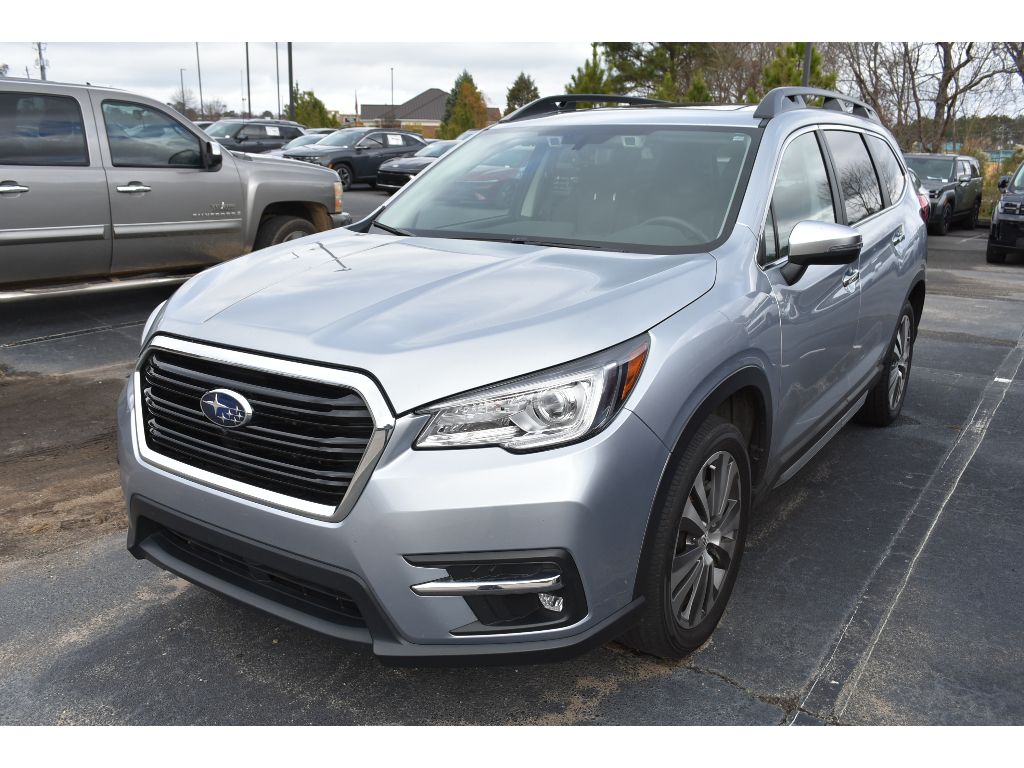 2022 Subaru Ascent Touring's photo