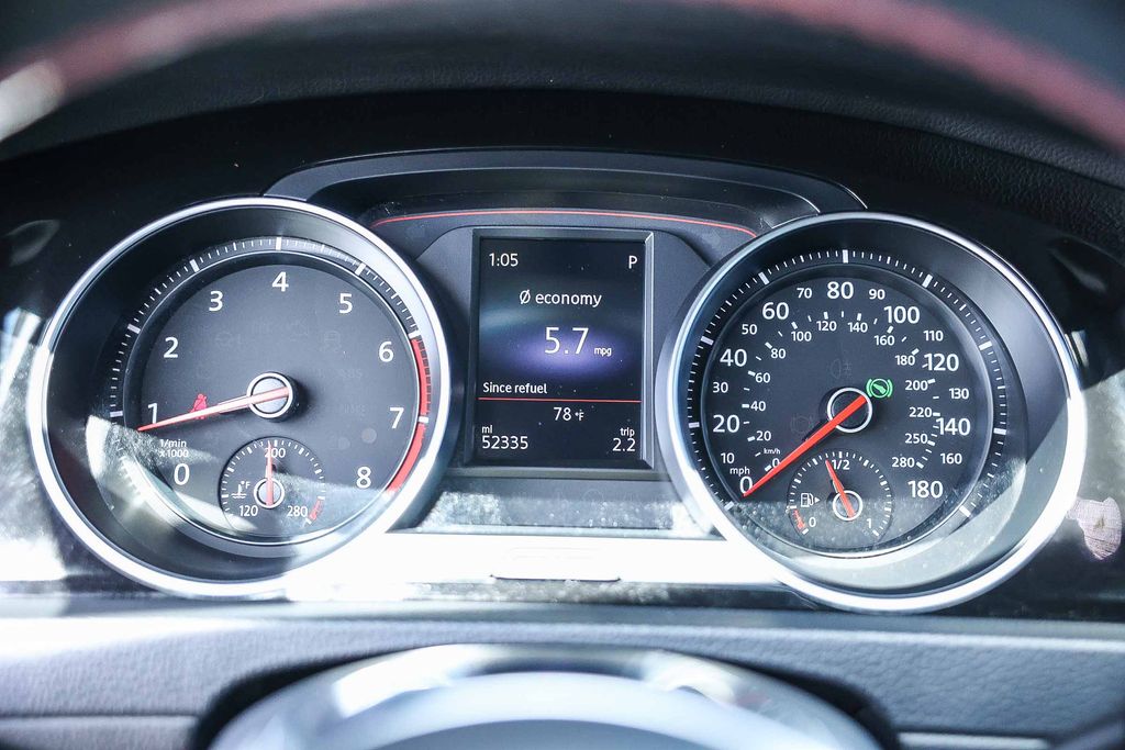 2019 Volkswagen Golf GTI S photo 3