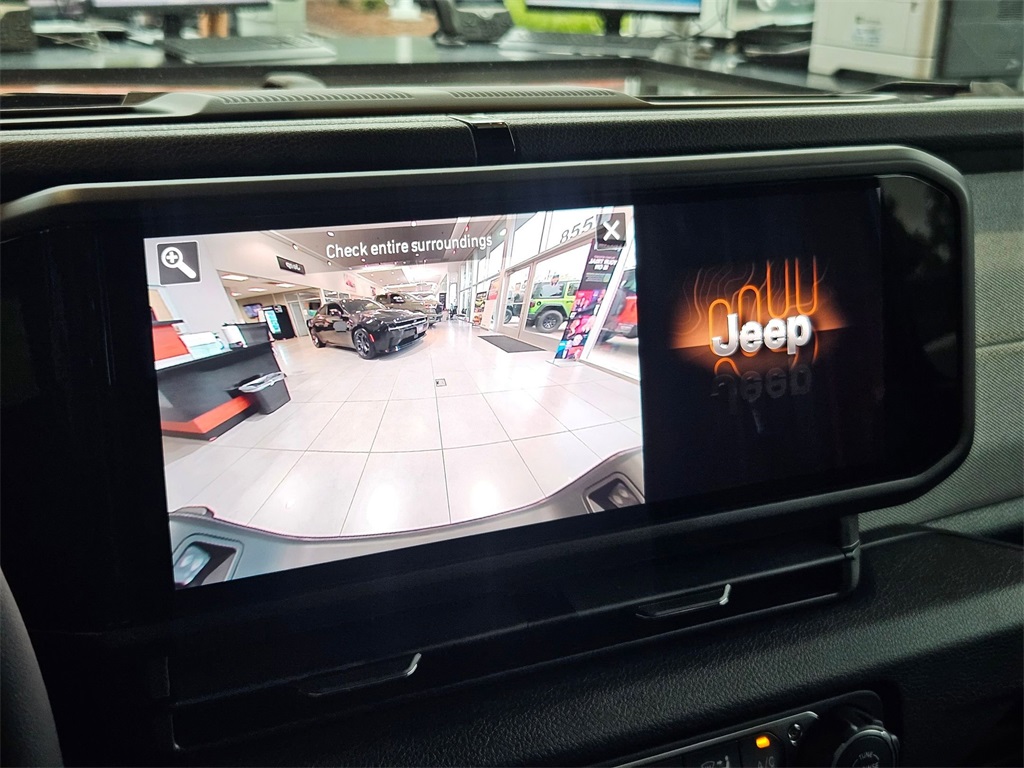 2025 Jeep Gladiator Sport S photo 23