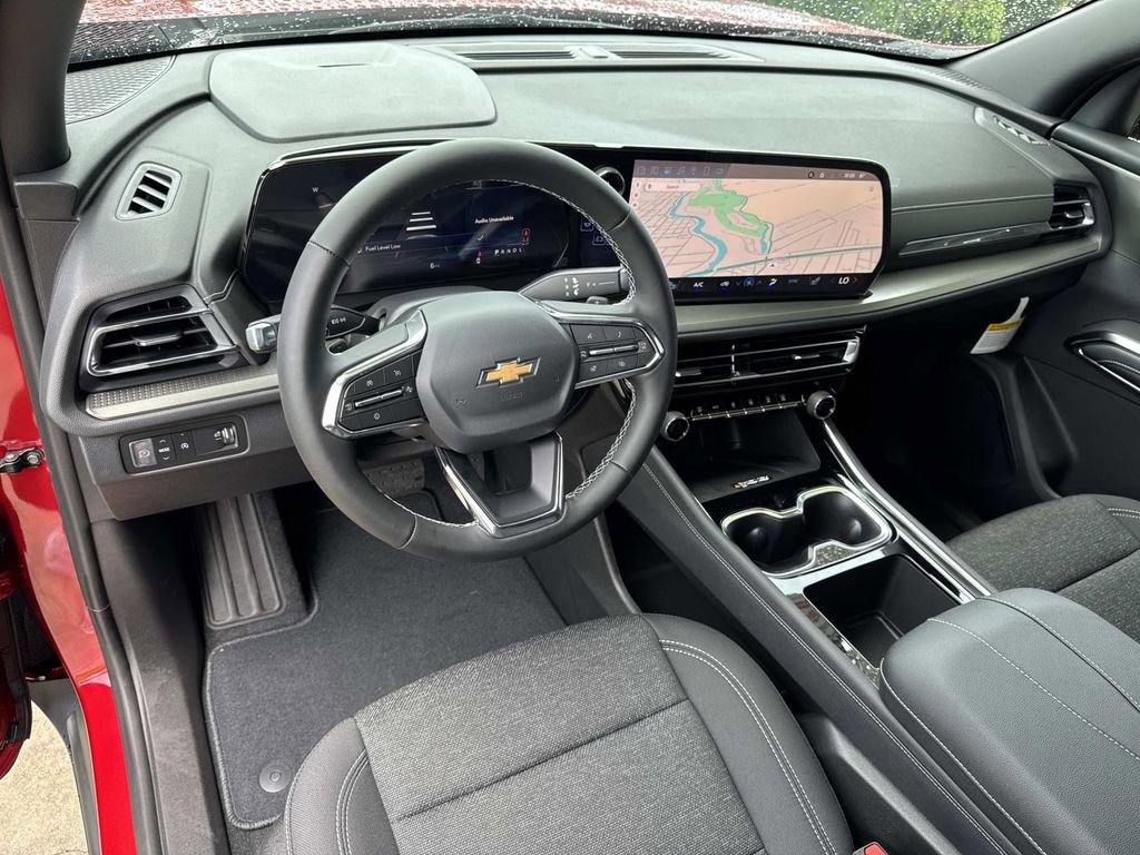2025 Chevrolet Traverse photo 31