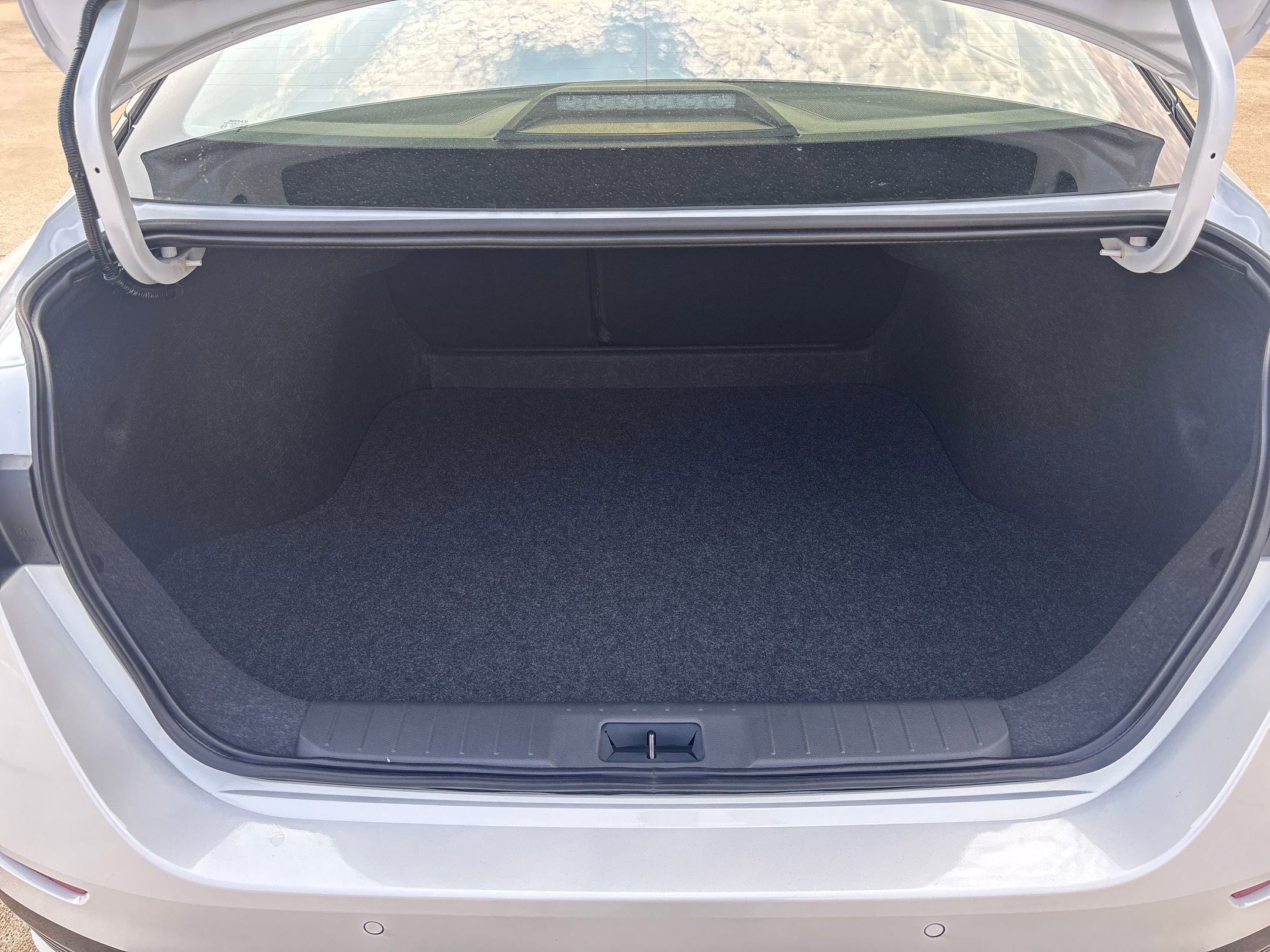 2025 Nissan Sentra SR photo 20