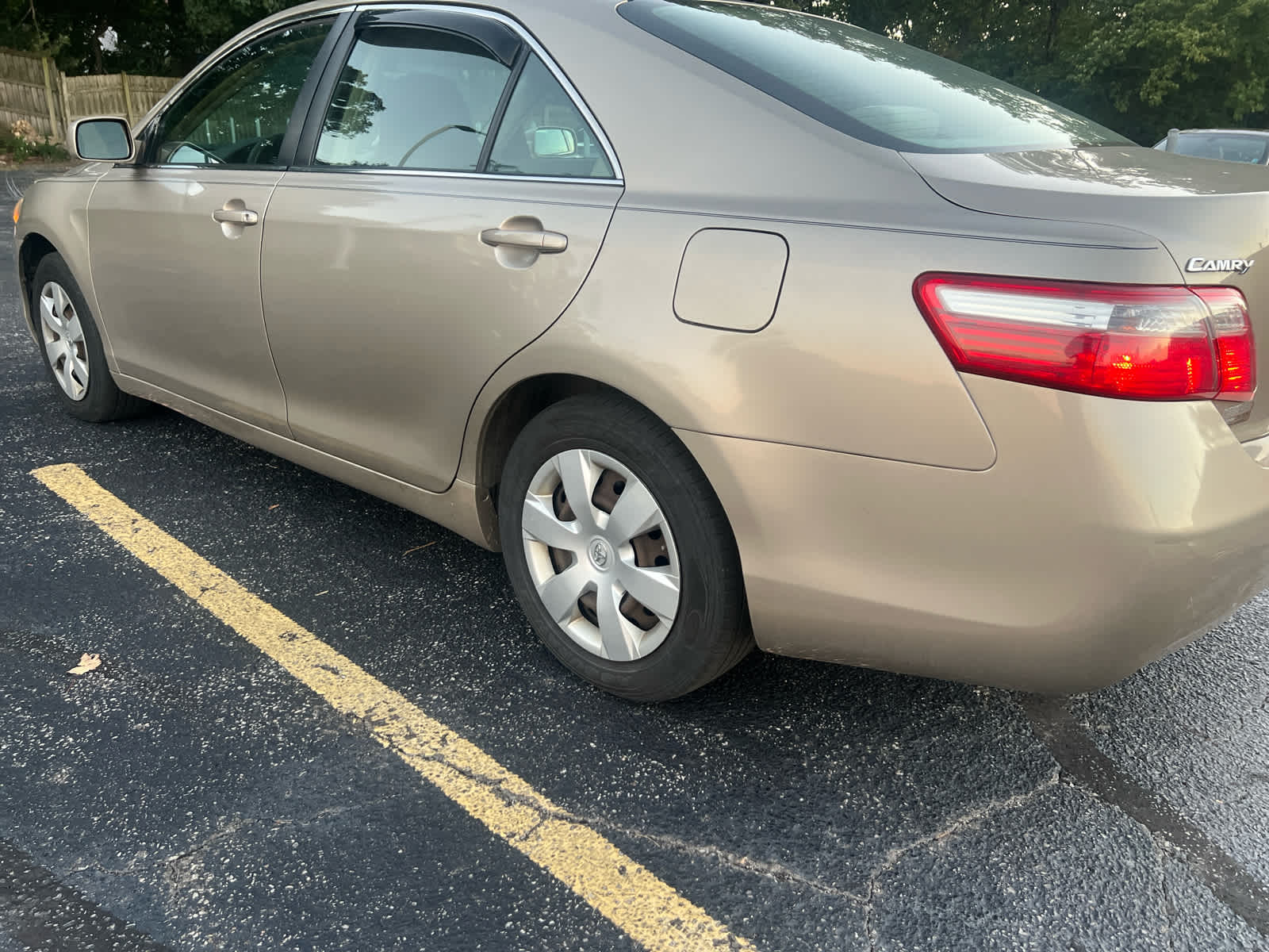 2009 Toyota Camry photo 4