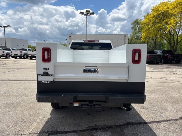 2025 Chevrolet Silverado 2500HD photo 2