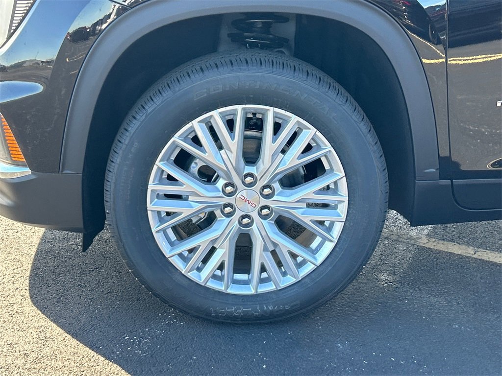 2026 GMC ACADIA - Image 10