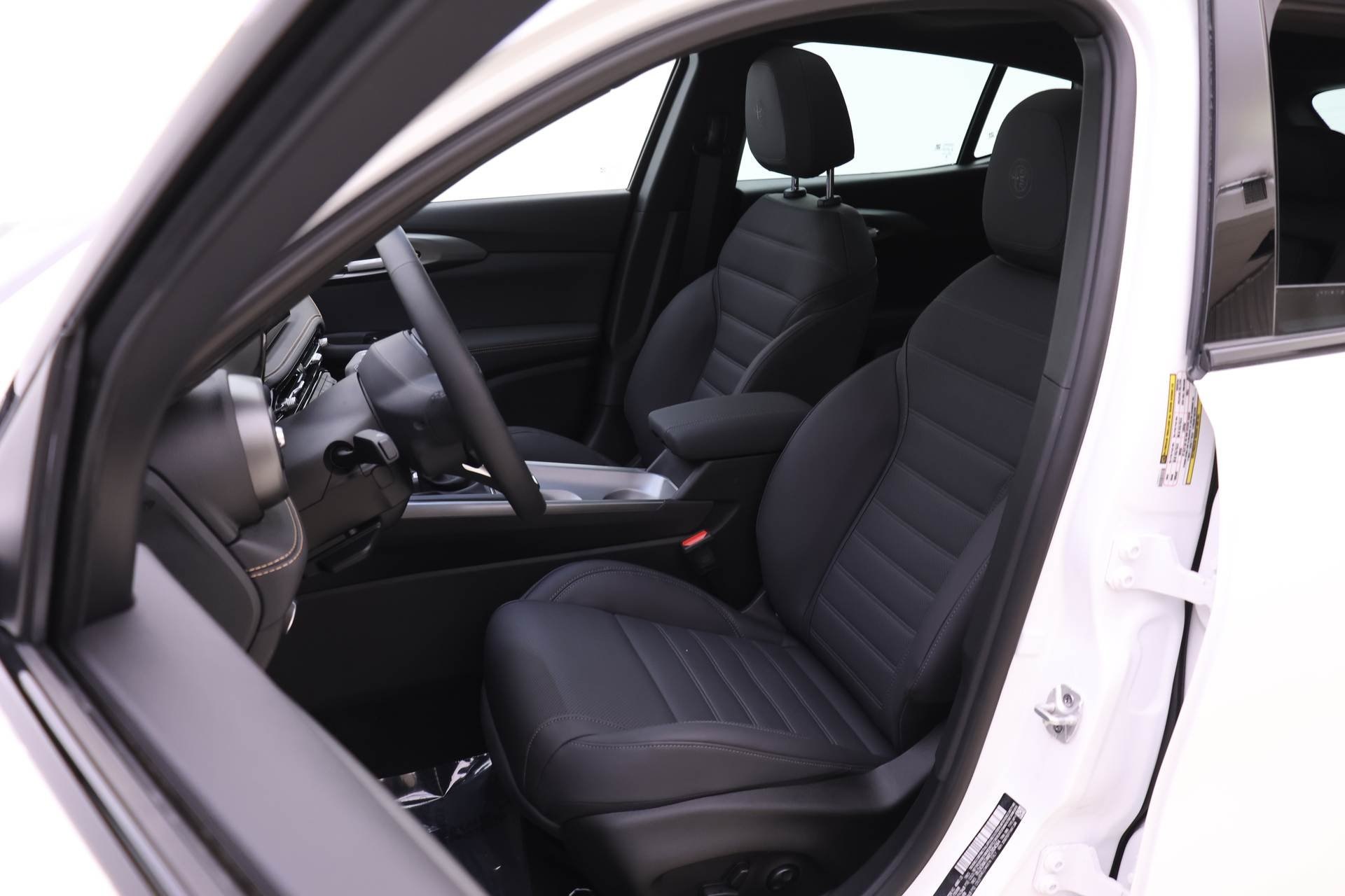 2025 Alfa Romeo Tonale BASE SPRINT photo 2