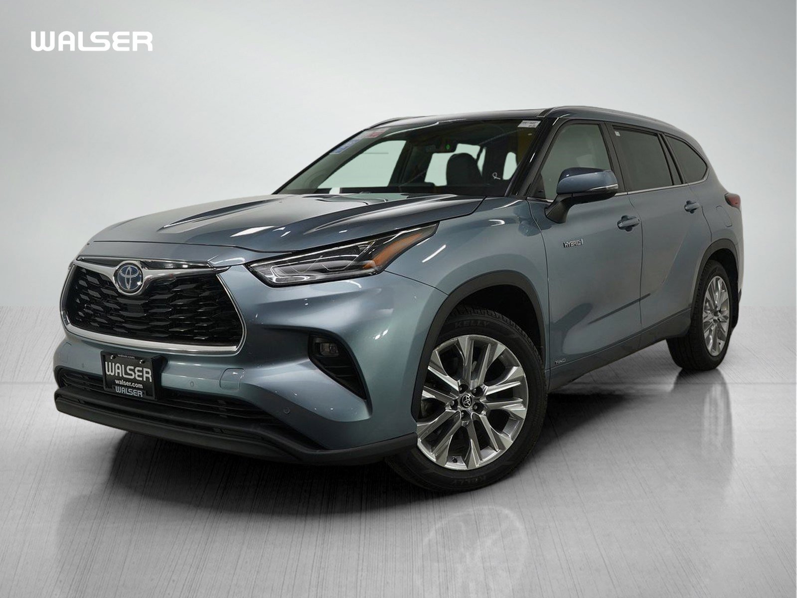 2021 Toyota Highlander Limited's photo