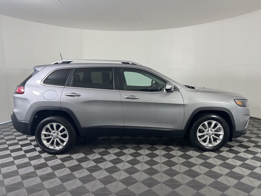 2019 Jeep Cherokee Latitude photo 21