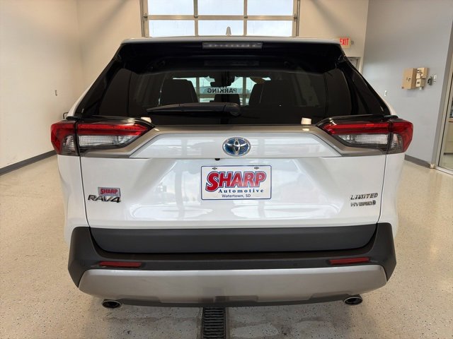 2024 Toyota RAV4 Hybrid Limited photo 4