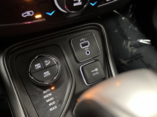 2020 Jeep Compass Trailhawk photo 21
