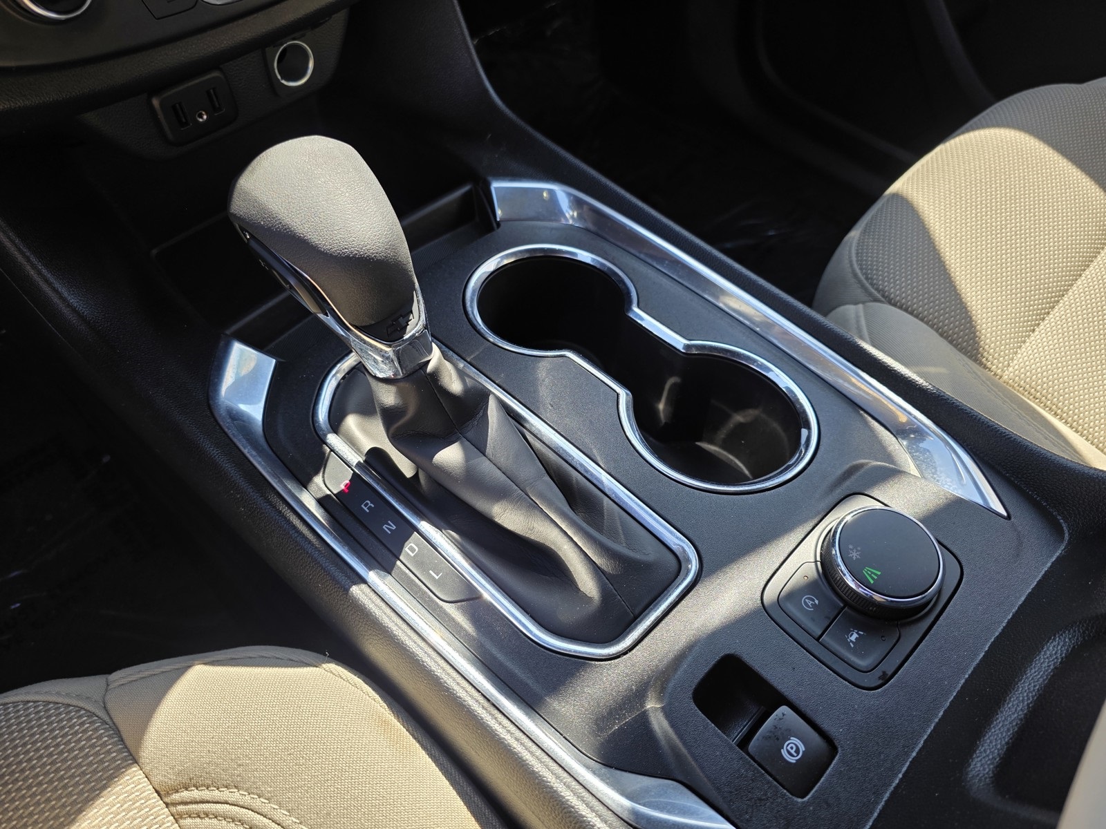 2023 Chevrolet Traverse LS photo 27