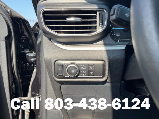 2023 Ford Explorer XLT photo 19