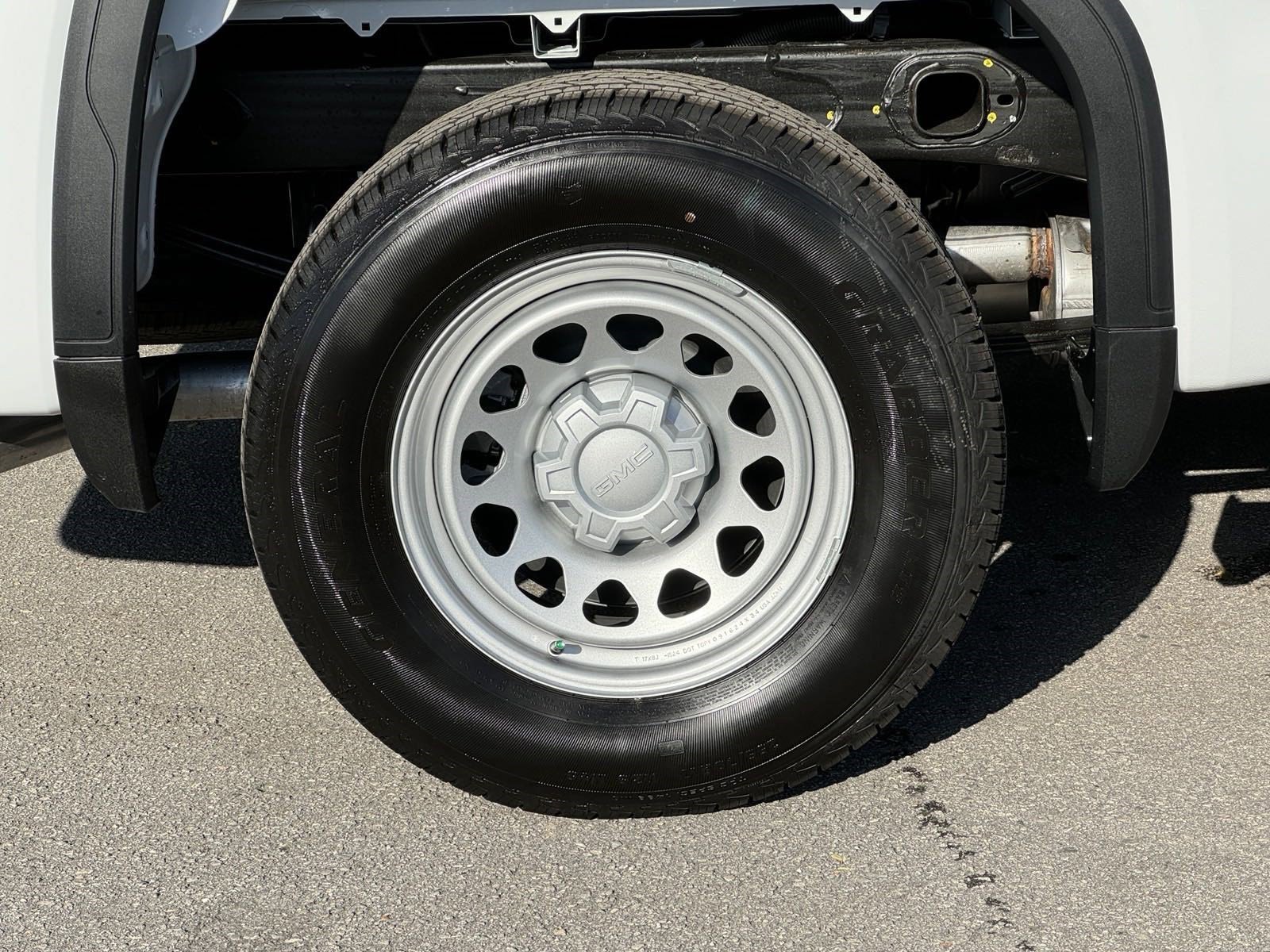 2025 Gmc Sierra 1500 Pro photo 9