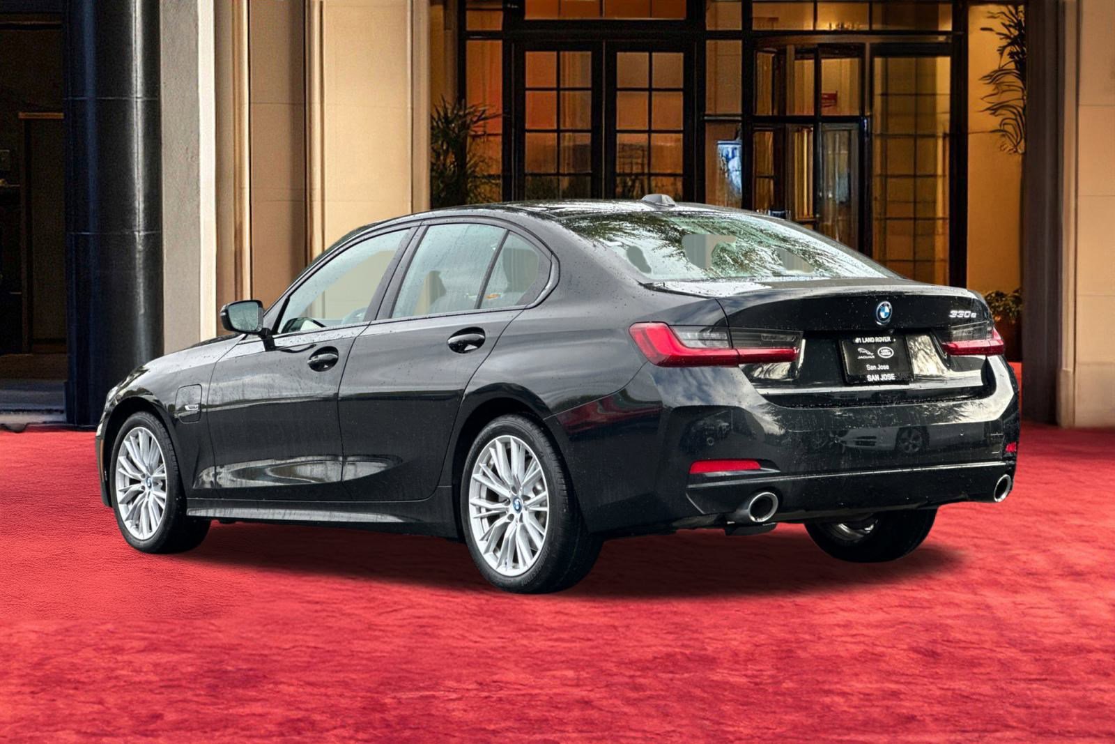 2023 Bmw 330e 3-Series photo 3